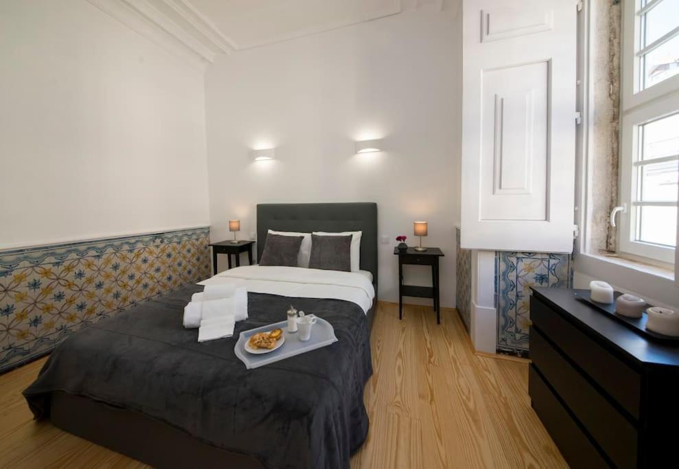 Luxurious Cais Do Sodre, 4 Bedrooms With View Apartamento *