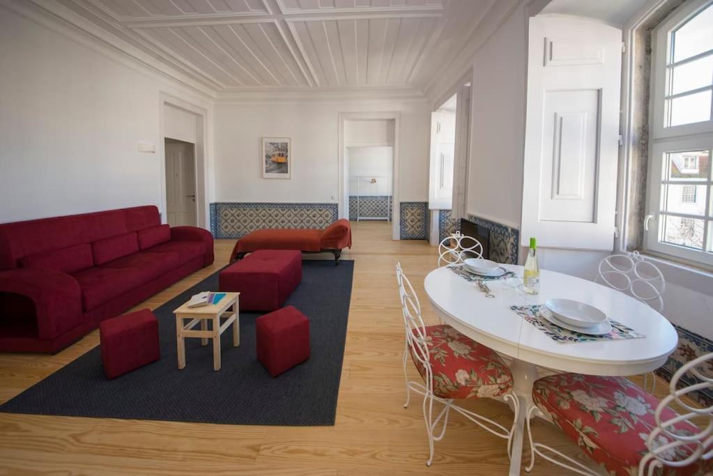 Luxurious Cais Do Sodre, 4 Bedrooms With View *