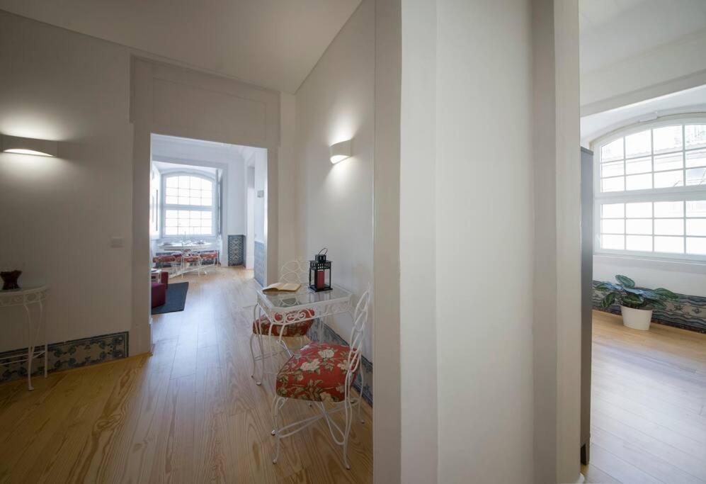 Luxurious Cais Do Sodre, 4 Bedrooms With View Apartamento *