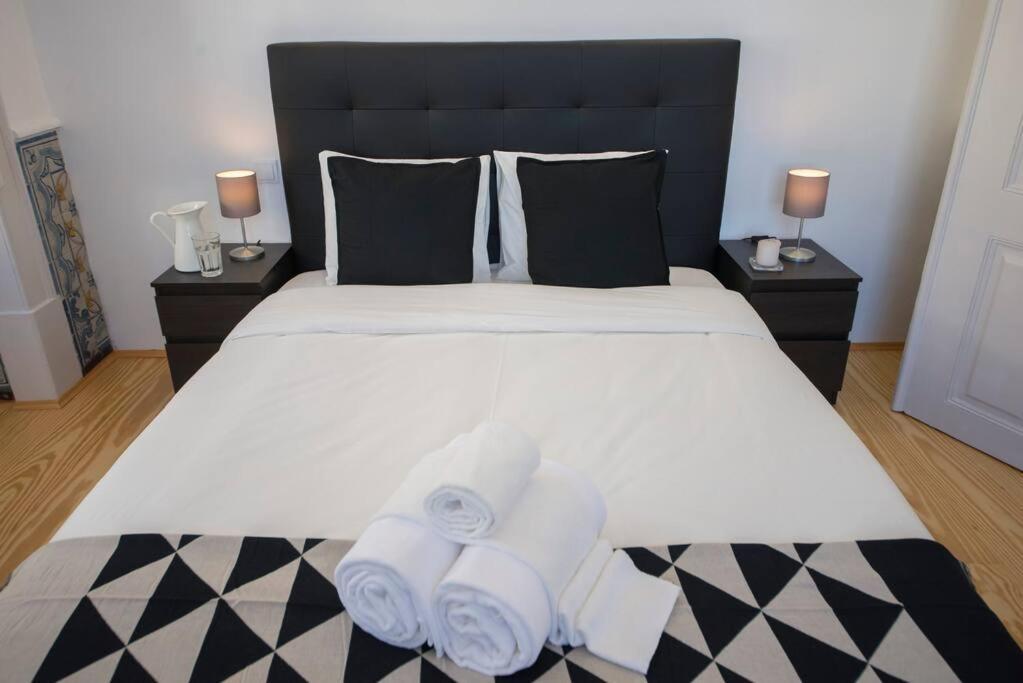 Luxurious Cais Do Sodre, 4 Bedrooms With View Apartamento Lisboa