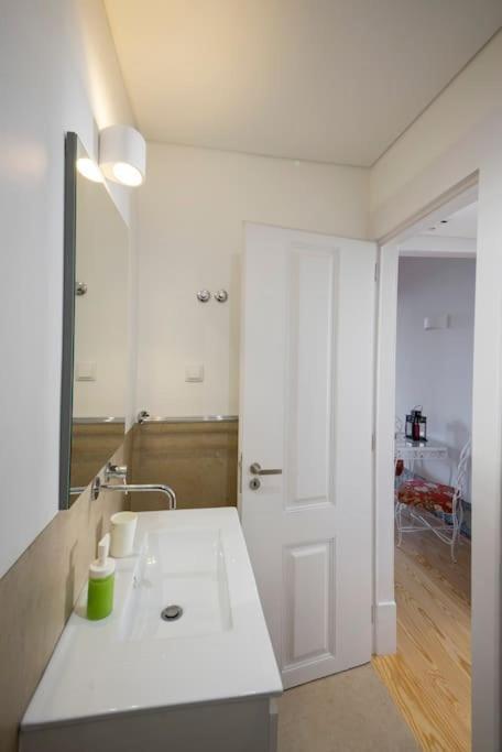 Luxurious Cais Do Sodre, 4 Bedrooms With View